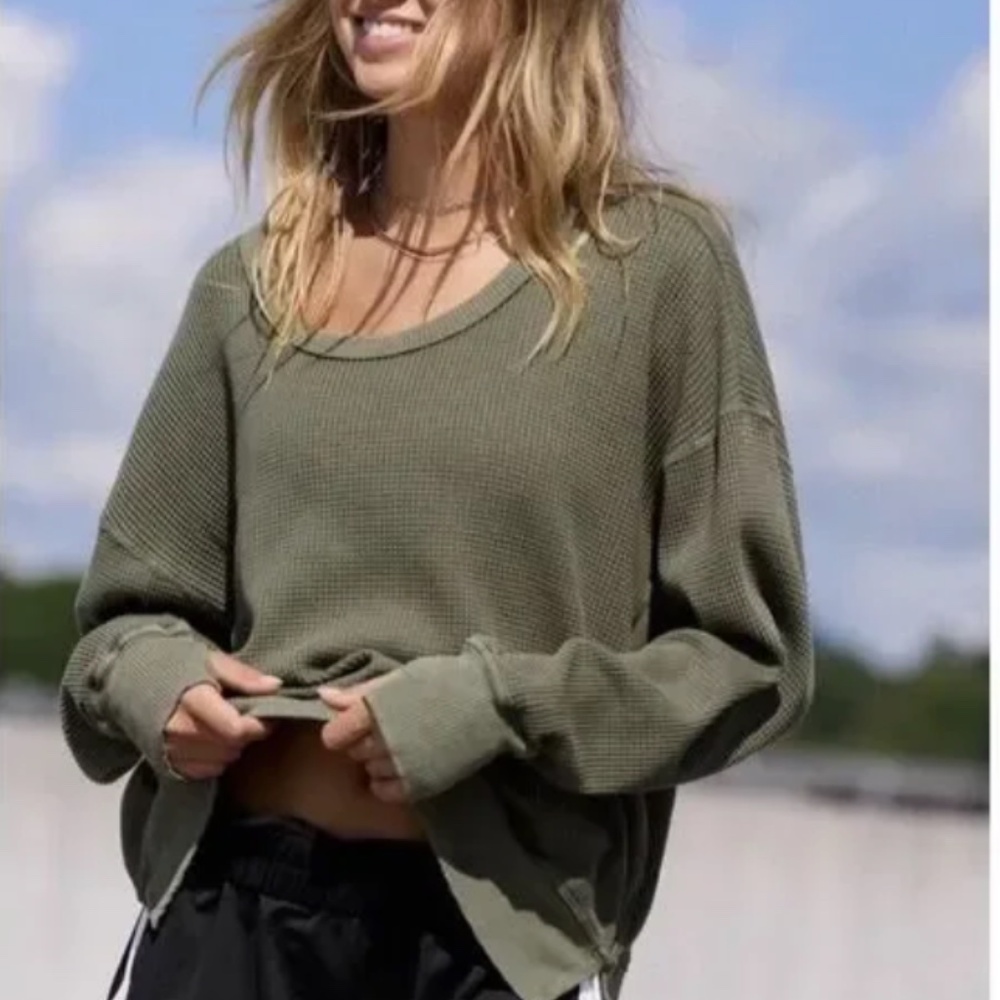 💗 AERIE Oversized Waffle-Knit Long Sleeve Top Sweater  in Olive Green S/P
